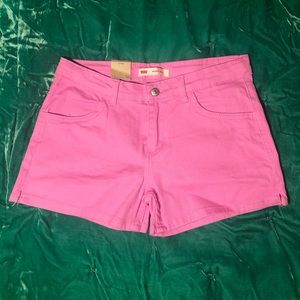 💕 NWT LEVIS GIRLS PINK SHORTS 💕